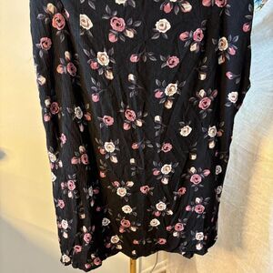 Delia-s Women's Black and Pink Skirt